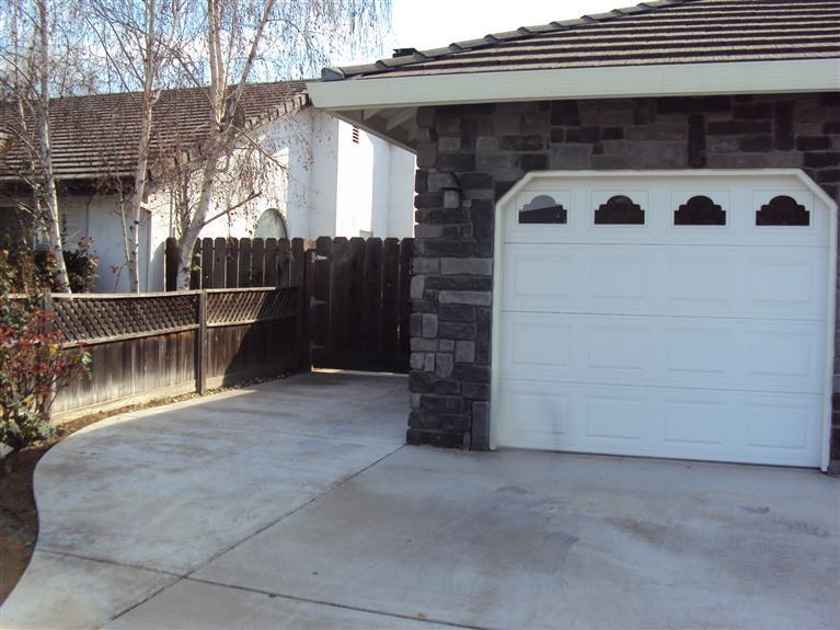 908 E Milgeo Ave, Ripon, CA 95366 photo 23