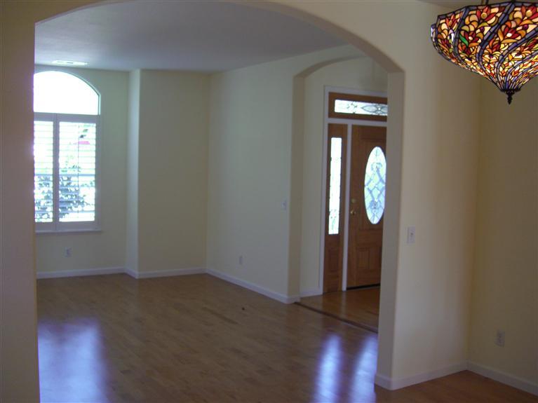 908 E Milgeo Ave, Ripon, CA 95366 photo 8