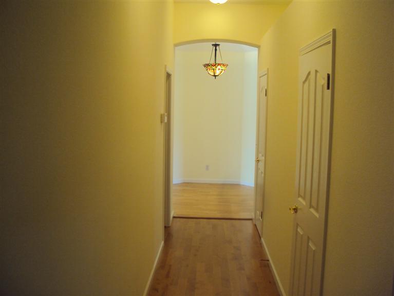 908 E Milgeo Ave, Ripon, CA 95366 photo 9