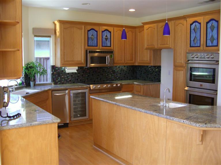 908 E Milgeo Ave, Ripon, CA 95366 photo 3