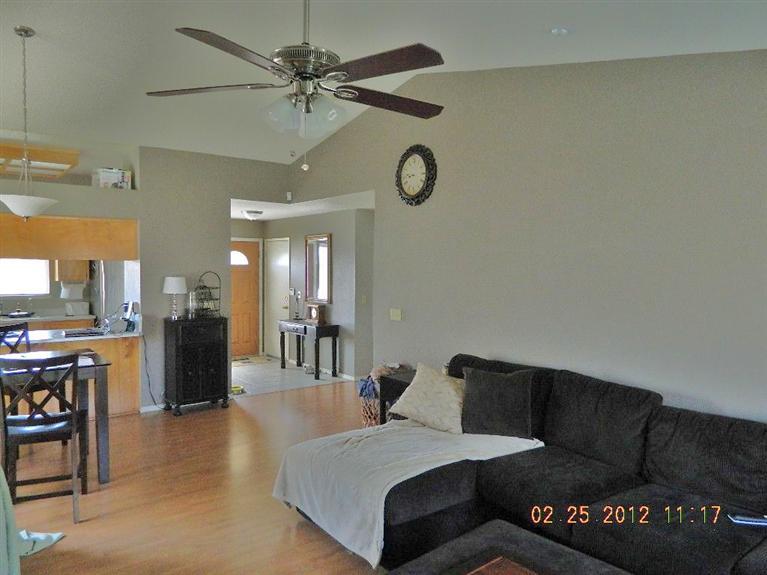 1337 Thomasnell Way, Ceres, CA 95307 photo 4