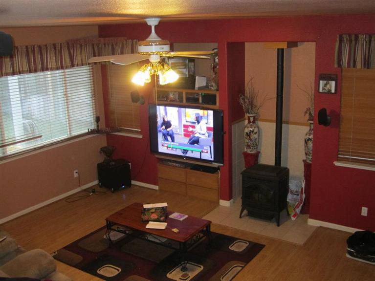 1828 Komenich Dr, Manteca, CA 95336 photo 5