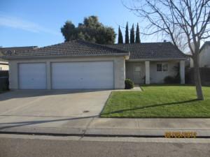 1332 Thomasnell Way, Ceres, CA 95307 photo 1