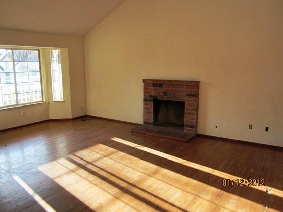 536 Moe Dr, Patterson, CA 95363 photo 2