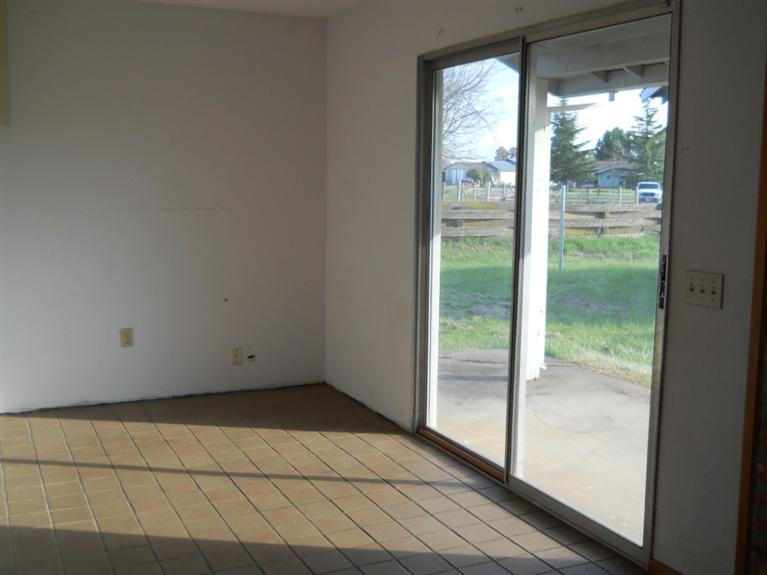 13386 Apple Rd, Wilton, CA 95693 photo 9