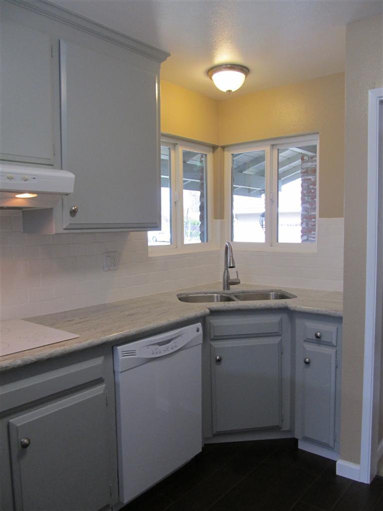 2012 La Jolla Ct, Modesto, CA 95350 photo 12