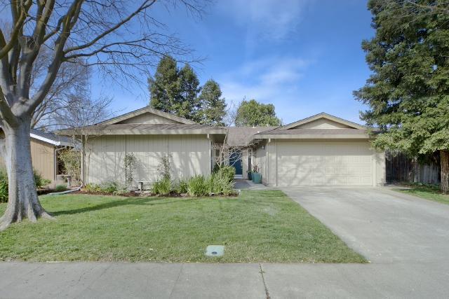 1217 Menlo Dr, Davis, CA 95616 photo 1