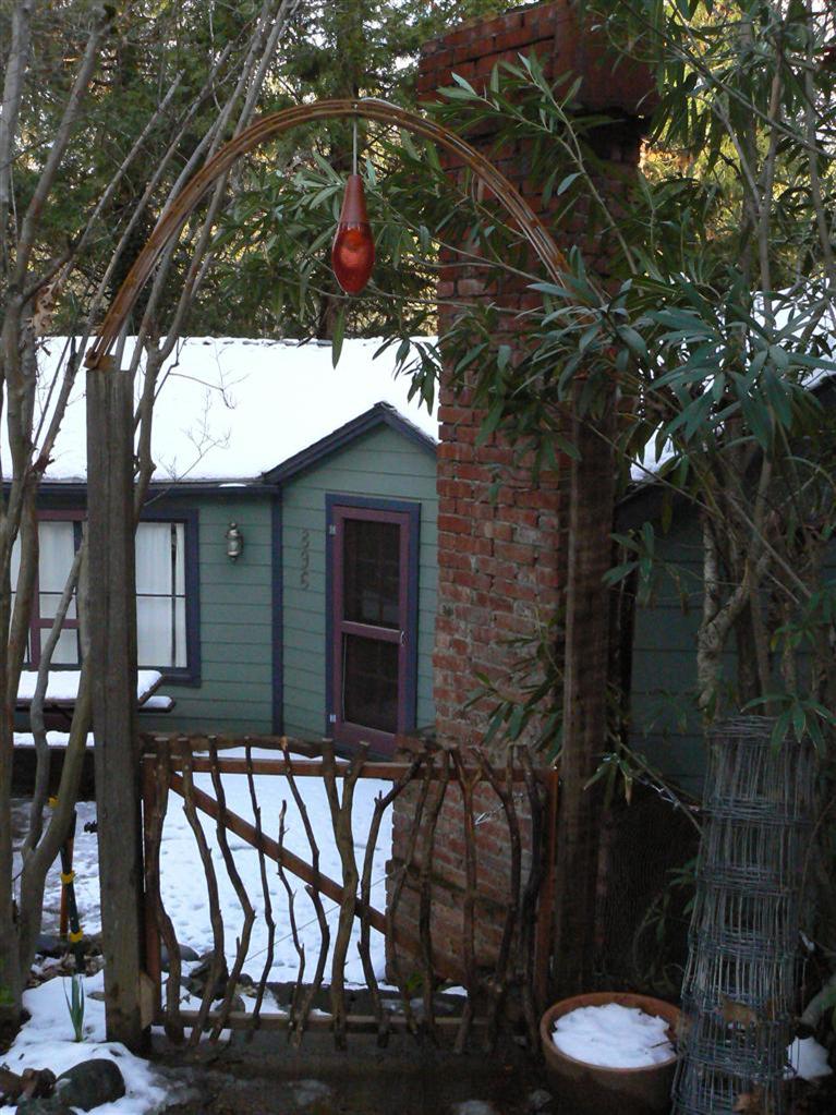 896 Hillcrest St, Placerville, CA 95667 photo 2