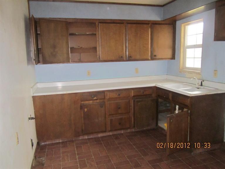 1774 Lopes Ave, Merced, CA 95341 photo 3