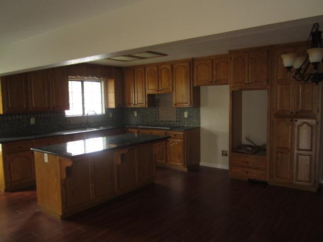 3824 Drakeshire Dr, Modesto, CA 95356 photo 4