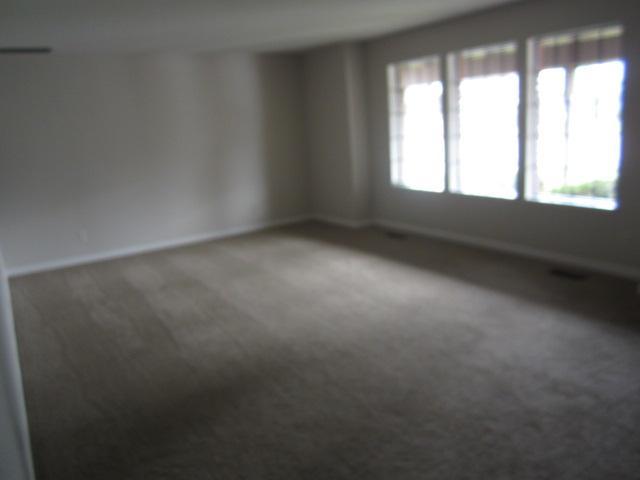 3824 Drakeshire Dr, Modesto, CA 95356 photo 2
