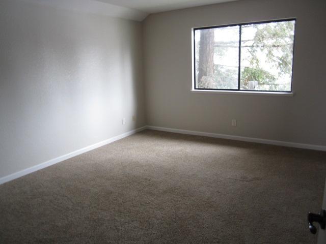 3824 Drakeshire Dr, Modesto, CA 95356 photo 7