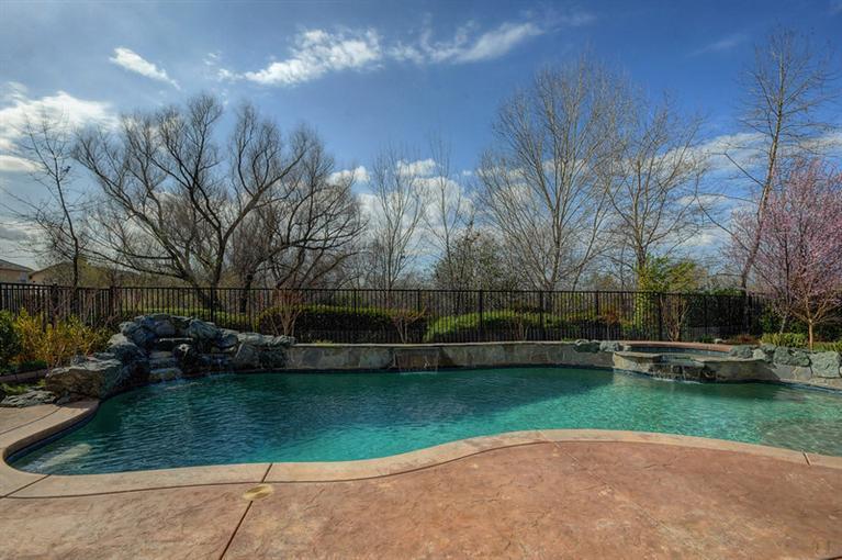 1112 Bryan Ct, Folsom, CA 95630 photo 3