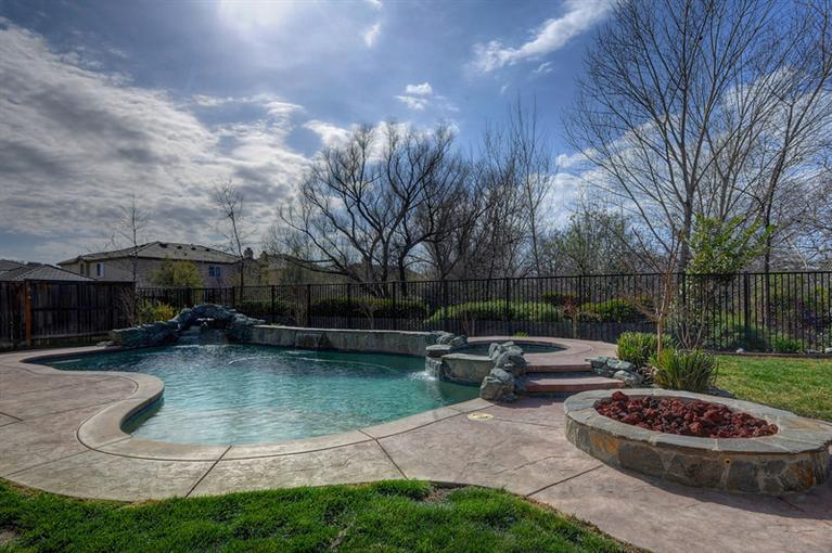 1112 Bryan Ct, Folsom, CA 95630 photo 2