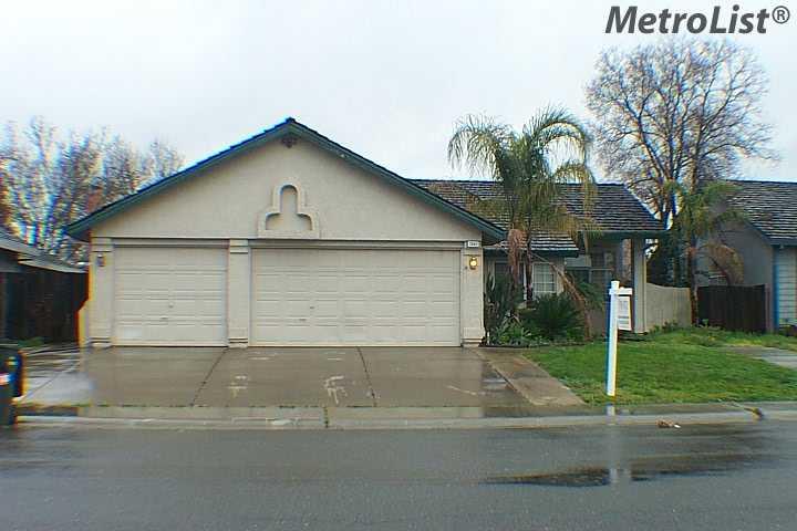 7641 La Tour Dr, Antelope, CA 95843 photo 1
