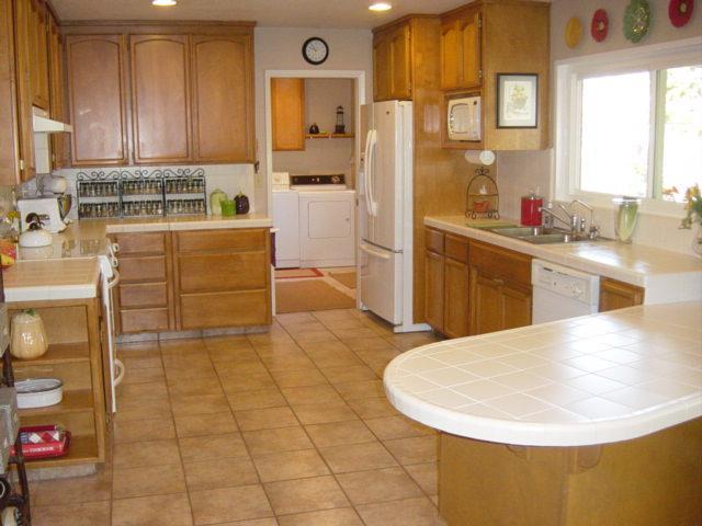 2701 Surrey Ave, Modesto, CA 95355 photo 10