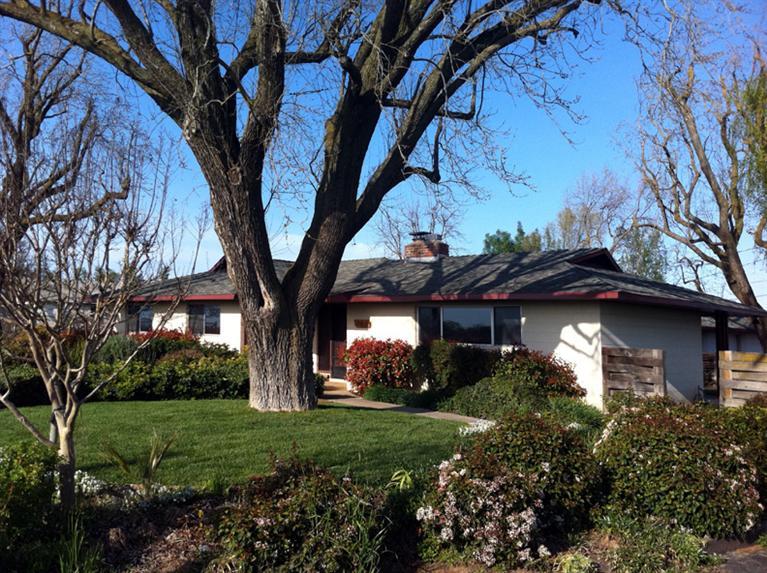 11872 N Ham Ln, Lodi, CA 95242 photo 1