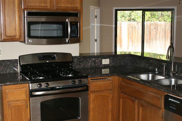 105 Barrows Way, Folsom, CA 95630 photo 2