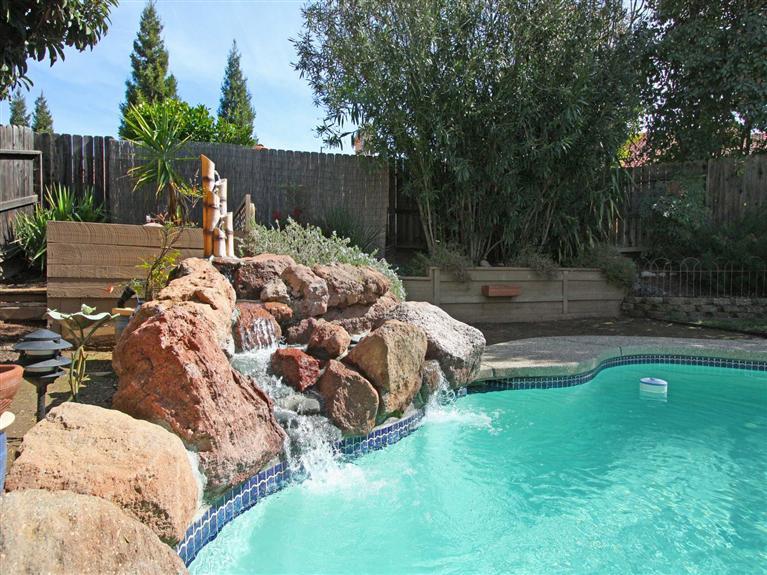 104 Hopper Ln, Folsom, CA 95630 photo 18