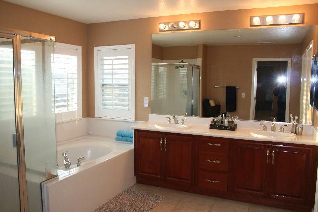 1245 Robert Ct, Ripon, CA 95366 photo 14