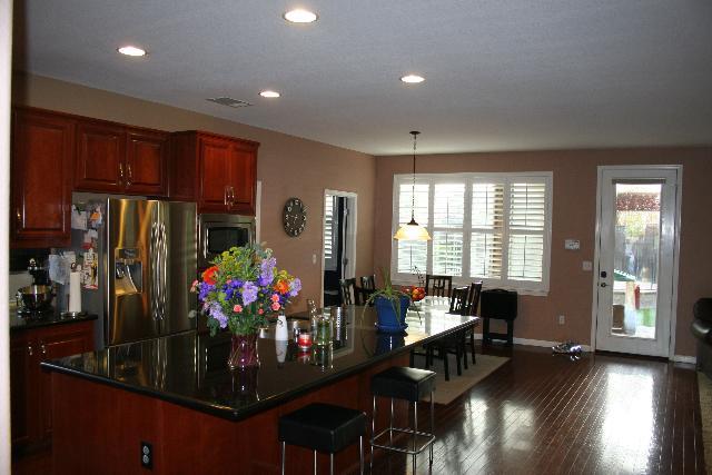 1245 Robert Ct, Ripon, CA 95366 photo 4