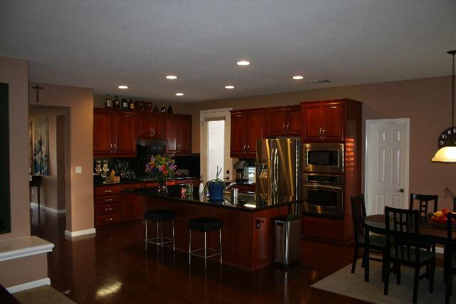1245 Robert Ct, Ripon, CA 95366 photo 3