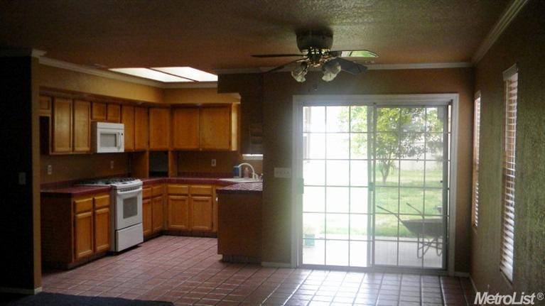 3053 E Acampo Rd, Acampo, CA 95220 photo 3
