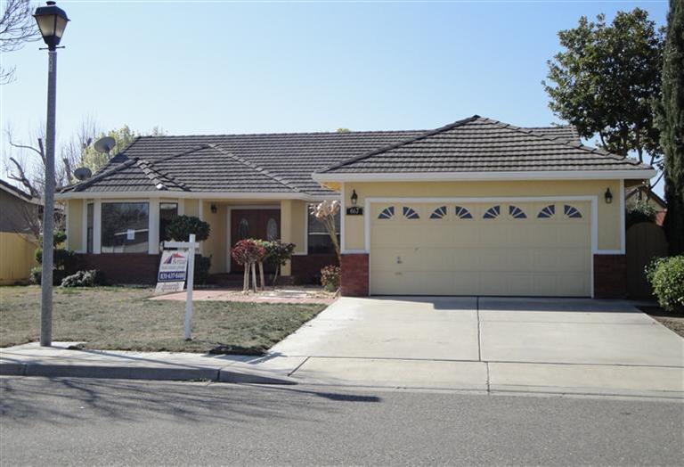 667 Lee Ave, Newman, CA 95360 photo 1
