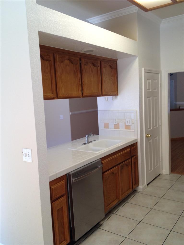 4904 Eagle Peak Ct, Antelope, CA 95843 photo 3