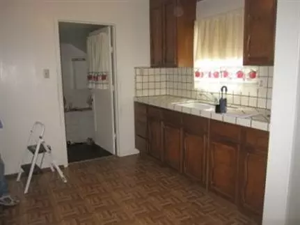 334 W Emerson Ave, Tracy, CA 95376 photo 7
