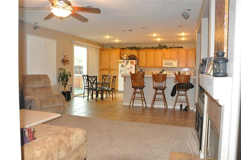 1017 Foxfire Dr, Manteca, CA 95337 photo 7