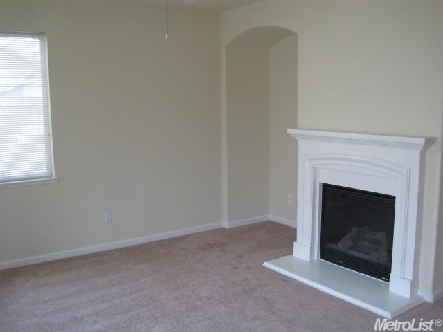 779 Bertwood Ln, Patterson, CA 95363 photo 4