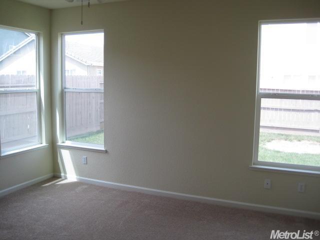 779 Bertwood Ln, Patterson, CA 95363 photo 11