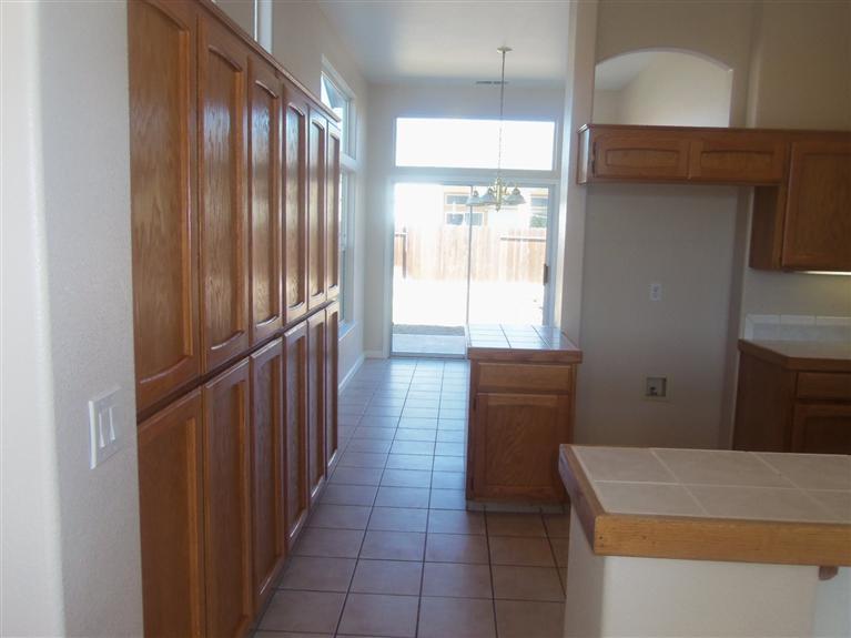 2922 Lobo Ave, Merced, CA 95348 photo 4