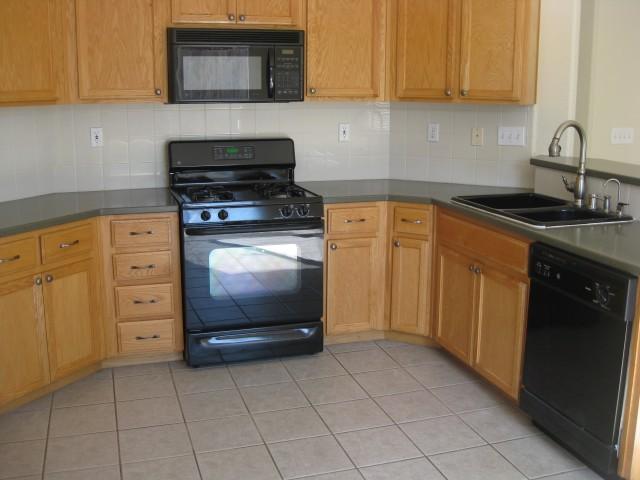 760 Boulder Ave, Lathrop, CA 95330 photo 3