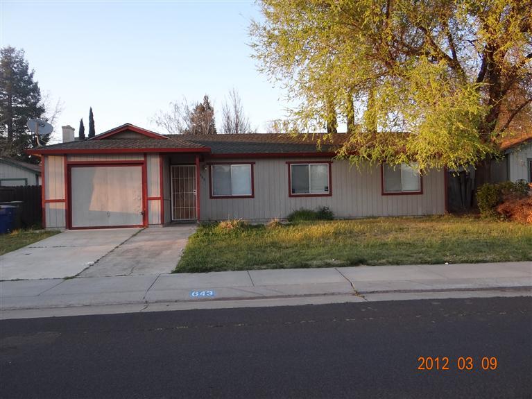 643 Milestone Dr, Lathrop, CA 95330 photo 2