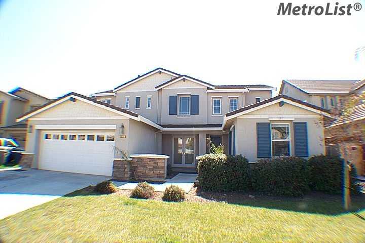 1272 Esplanade Dr, Merced, CA 95348 photo 1