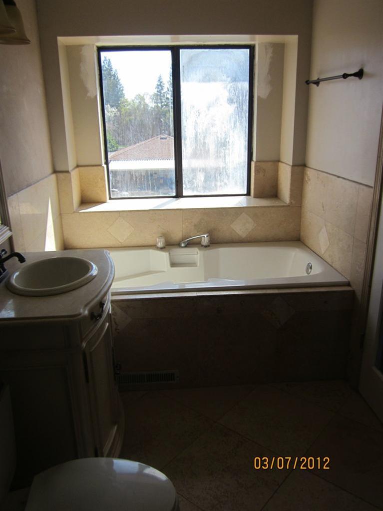 1010 Rose Ave, Modesto, CA 95355 photo 3