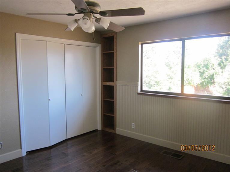 1010 Rose Ave, Modesto, CA 95355 photo 6