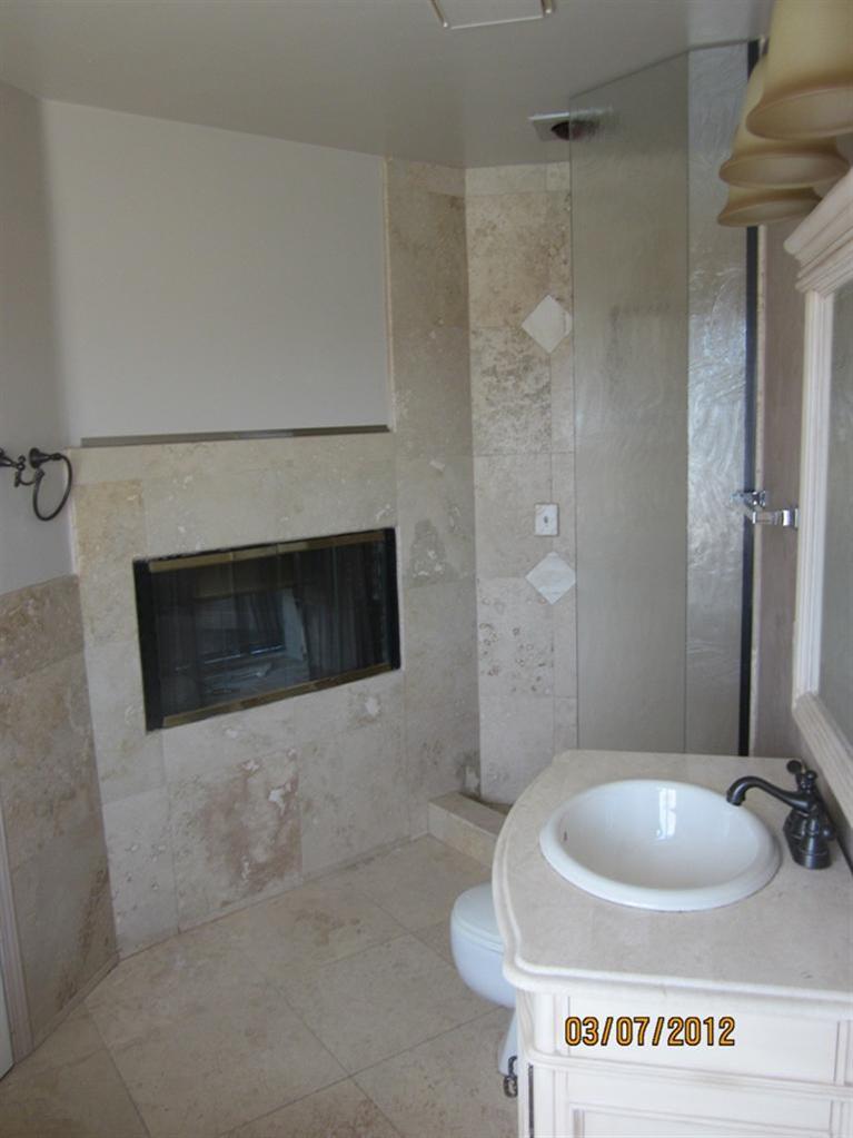 1010 Rose Ave, Modesto, CA 95355 photo 2