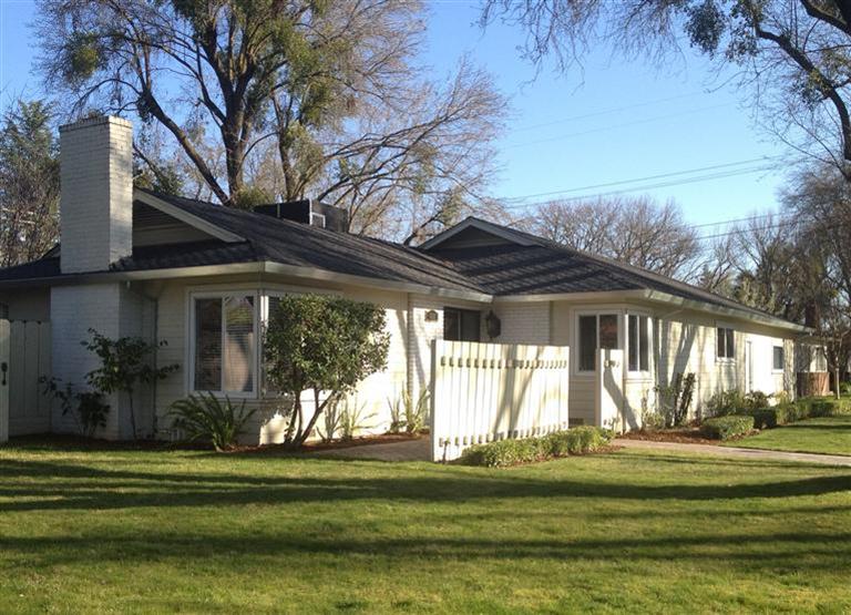 916 Mills Ave, Modesto, CA 95350 photo 1