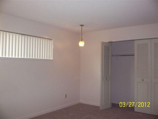 209 E Rumble Rd, Modesto, CA 95350 photo 8