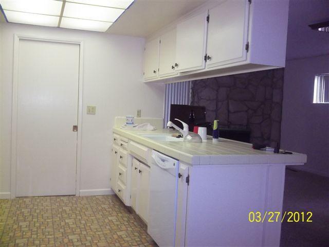 209 E Rumble Rd, Modesto, CA 95350 photo 4