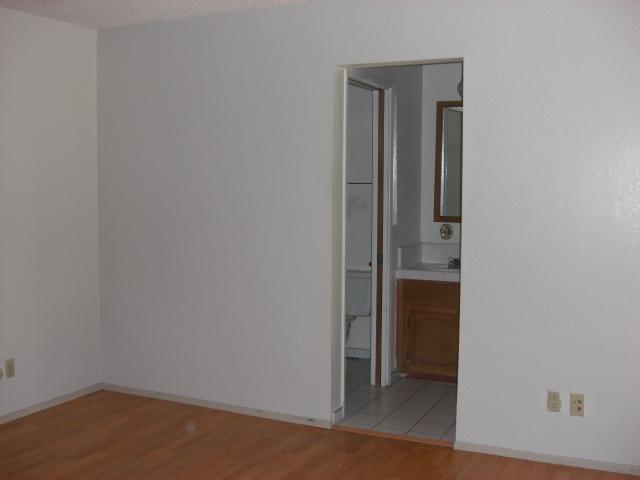 2414 Douglas Dr, Ceres, CA 95307 photo 8