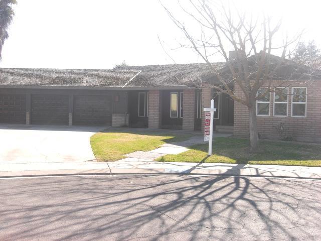 2414 Douglas Dr, Ceres, CA 95307 photo 1