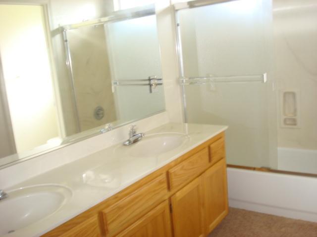 1977 Orme Ln, Manteca, CA 95336 photo 3