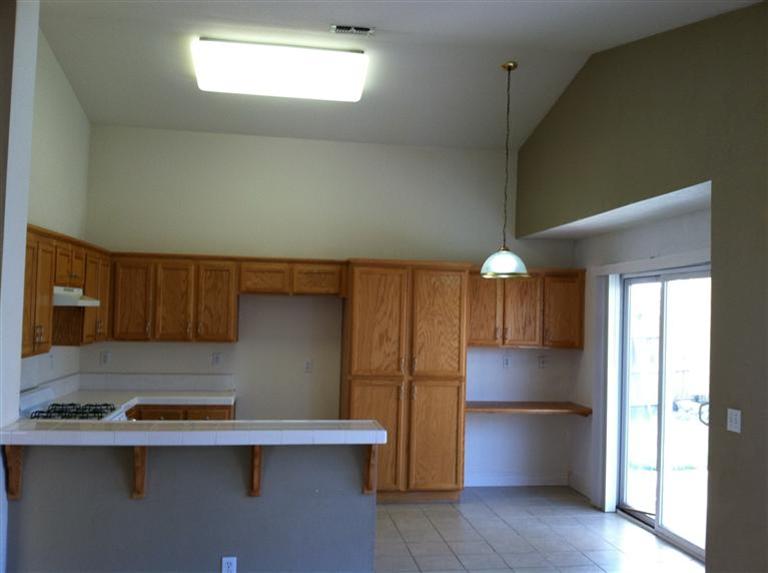 13733 Flagstone St, Lathrop, CA 95330 photo 5
