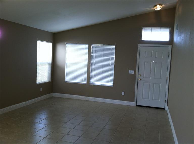 13733 Flagstone St, Lathrop, CA 95330 photo 10