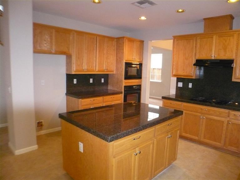 1263 Pyrenees St, Tracy, CA 95304 photo 3
