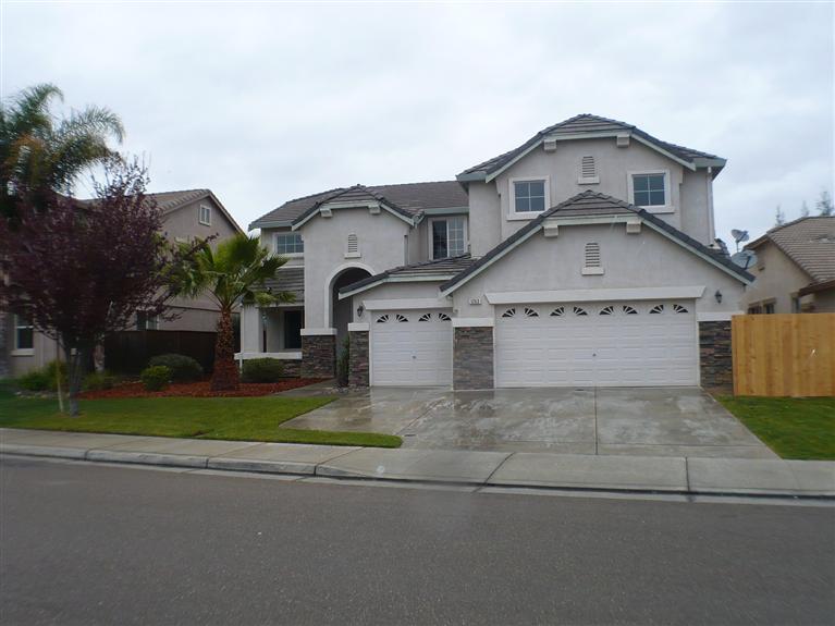 1263 Pyrenees St, Tracy, CA 95304 photo 1